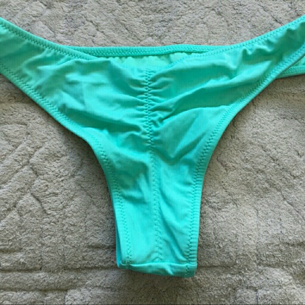 Victoria's Secret itsy bikini bottom XS